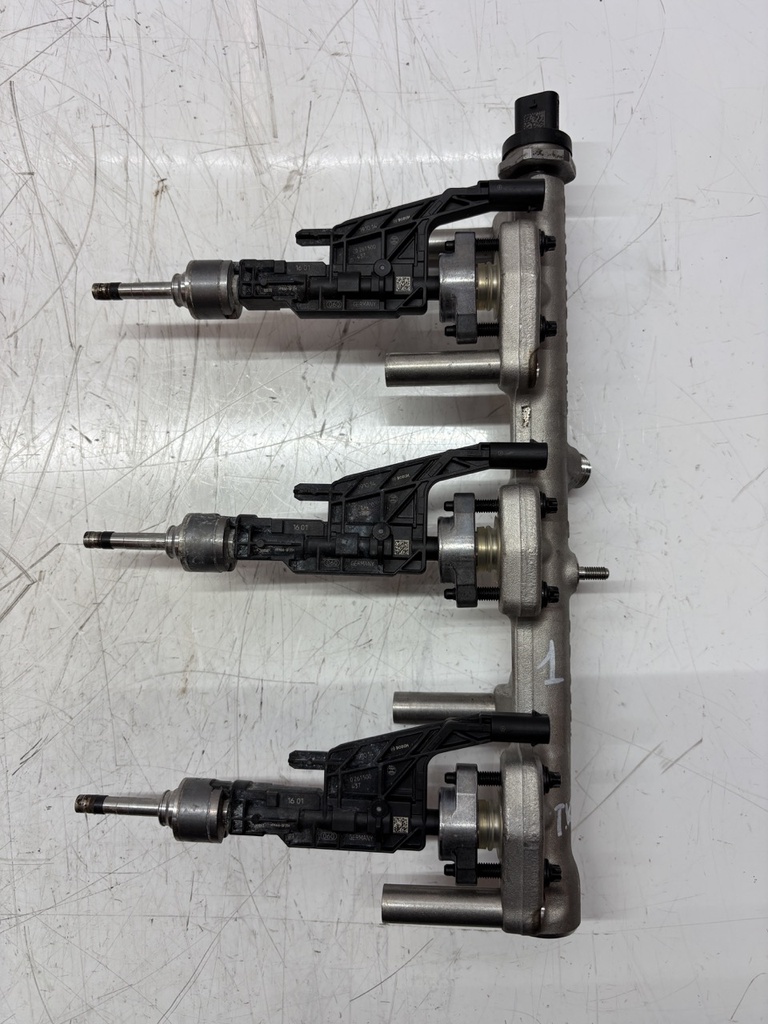 [MTD-463553] Barra de inyectores Mini Countryman F60 1.5 gasolina B38