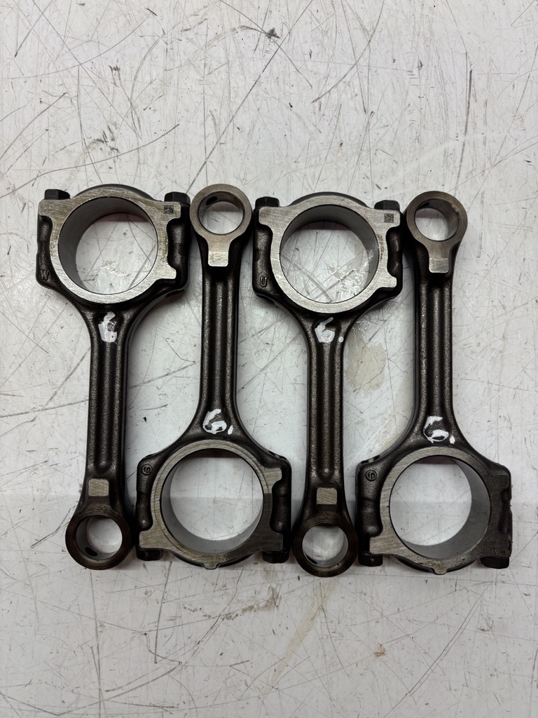 [MTD-468069] 4x Biela Nissan Qashqai II 1.3 DIG-T HR13DDT