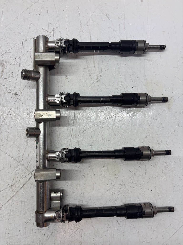 [MTD-468274] Barra de inyectores Nissan Qashqai III 1.3 DIG-T HR13DDT HR13 175200298R
