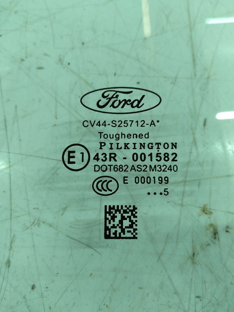 [MTD-526780] Cristal de ventana Ford Kuga II