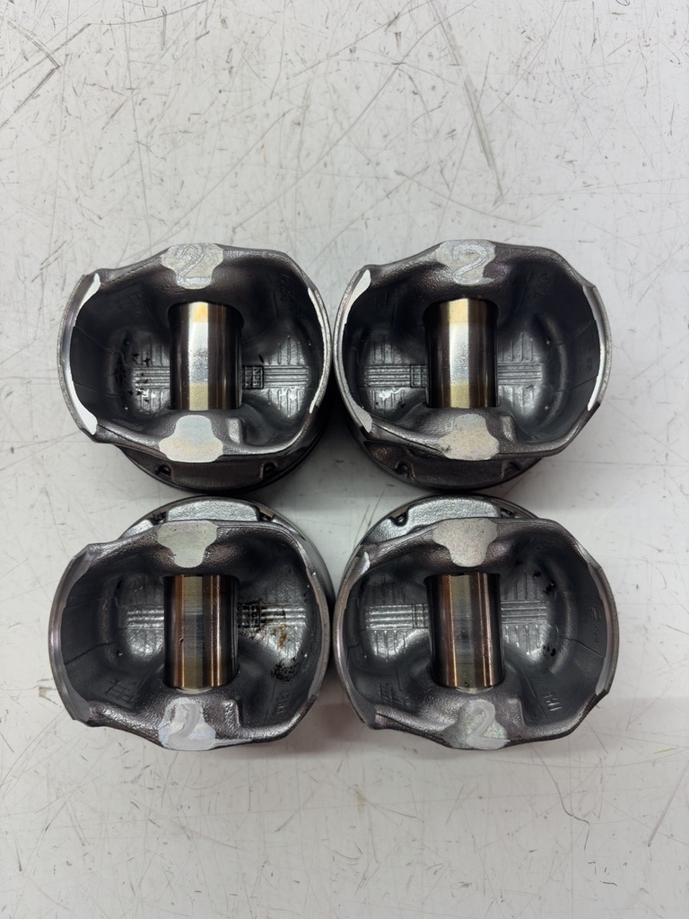 [MTD-472317] 4x Pistón Para Nissan Qashqai 1.3 DIG-T HR13DDT HR13 120104242R