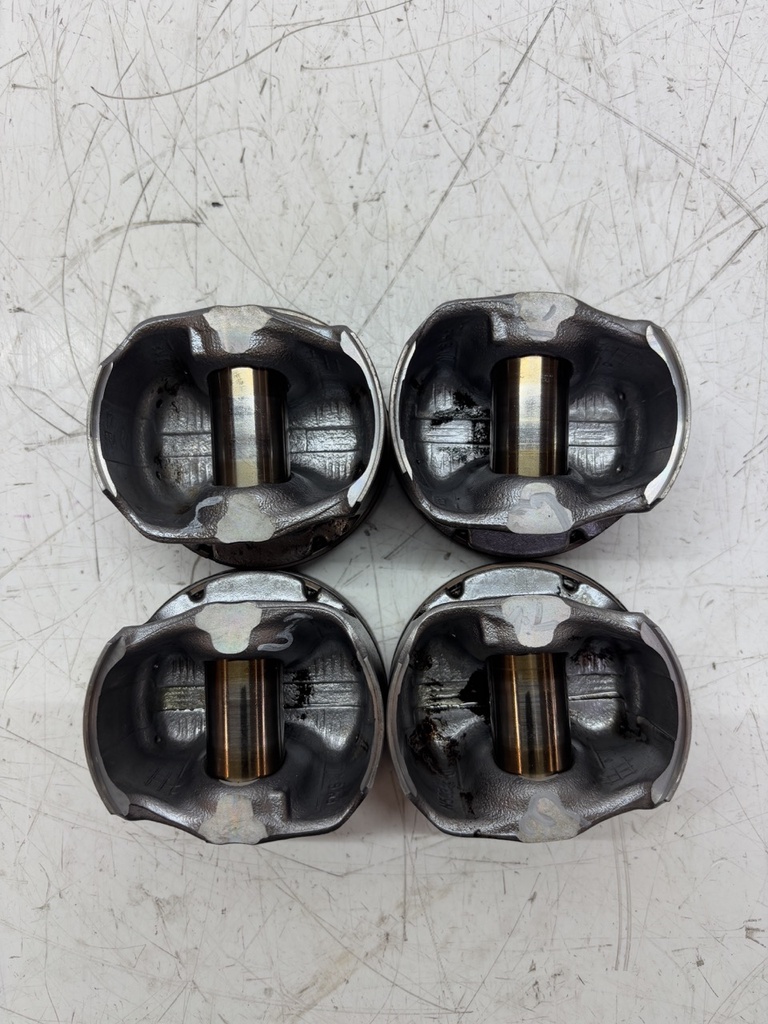[MTD-471826] 4x Pistón Nissan X-Trail III 1.3 DIG-T HR13DDT 120104242R