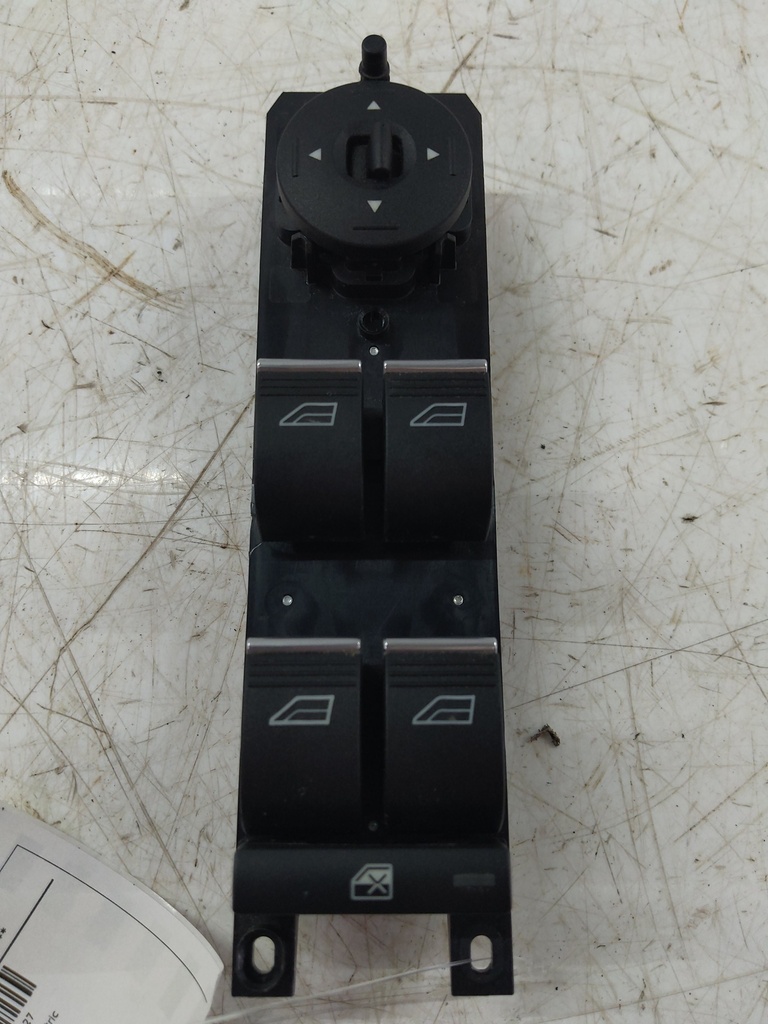 [MTD-526790] Interruptor de elevalunas eléctrico Ford Kuga II