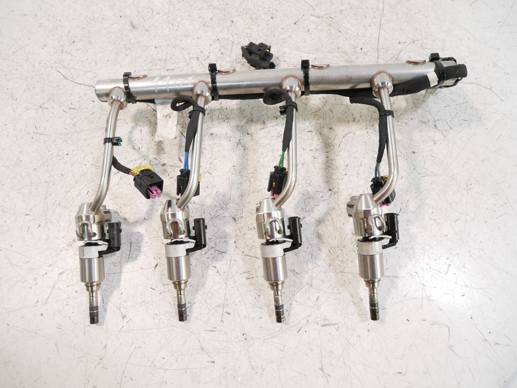 [MTD-444429] Rampa de inyectores MG 1.5 EHS Turbo 15E4E 10764069