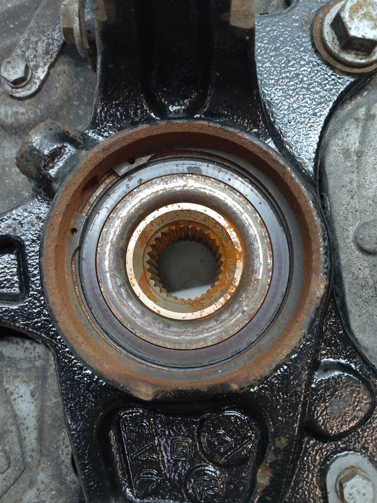 [MTD-514472] Cubo de rueda delantera izquierda Opel Astra L 1.5 TD YHZ YH01