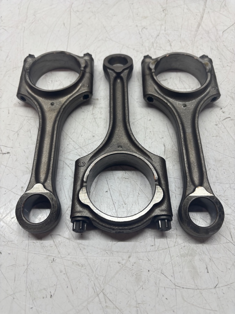 [MTD-452783] Biela Volvo XC40 1.5 T3 B3154T2 32213697