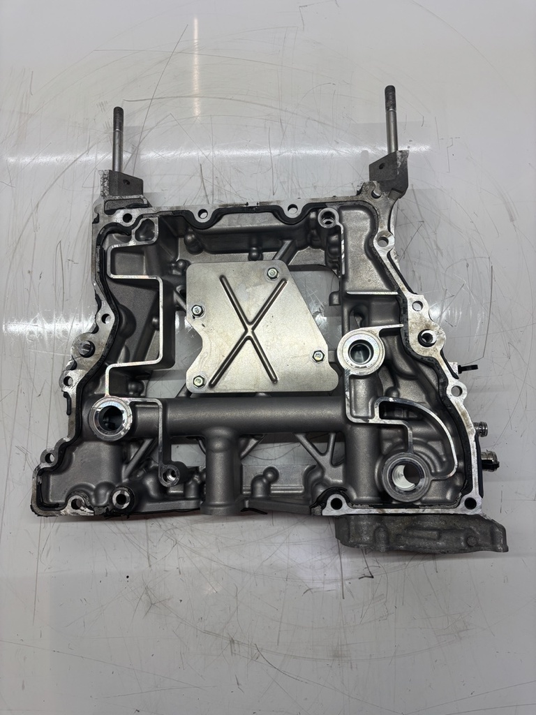 [MTD-457073] Tapa de balancines Subaru Outback 2.5 AWD gasolina FB25 11120AA331