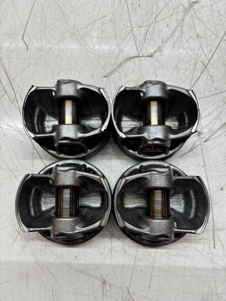 [MTD-458831] 4 Pistones para BMW Serie 3 G20 2.0 330e Plug-in Hybrid B48B20B 8678934