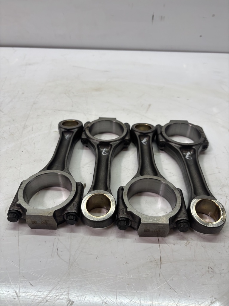 [MTD-461065] 4x Biela para Audi A4 B8, A5, Q5, Seat Exeo 2.0 TDI CAGA CAG 038198401F