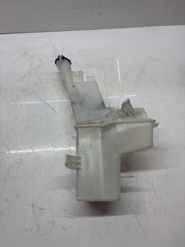 [MTD-499030] Depósito de agua del limpiaparabrisas Kia Sportage MK4 QLE 1.6 G4FD 98610-D9000