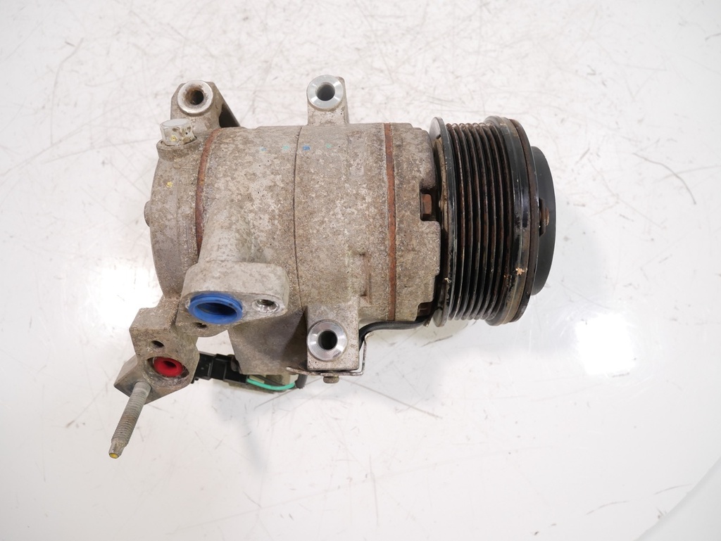 [MTD-430253] Compresor de aire acondicionado Ford Ranger 3.2 TDCI 4x4 SA2W T32DDOP EB3B-19D629-DB