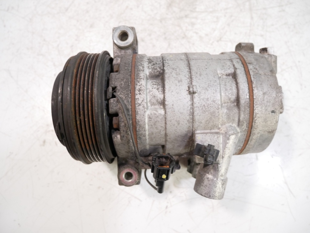 [MTD-432195] Compresor de aire acondicionado para Nissan Navara D23 2.3 dCi YS23 YS23DDTT M9T270 926004JA1A