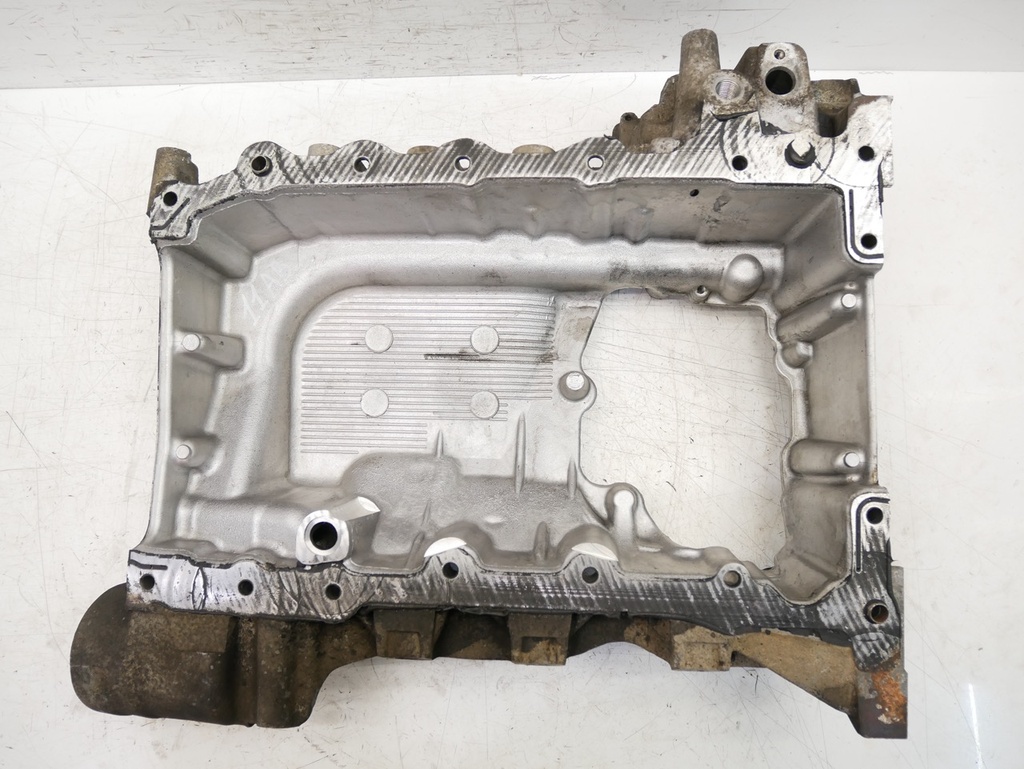 [MTD-467237] Cárter de aceite Nissan Navara D23 2.3 DCi YS23DDT YS23 110172183R