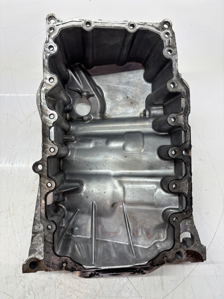 [MTD-487536] Cárter de aceite Audi A4 B9 A5 Q5 2.0 TDI DEUA DEU 04L103601S