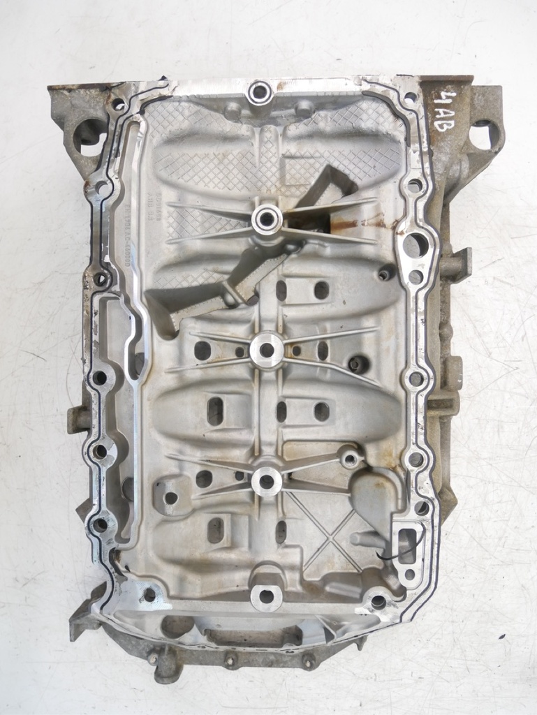[MTD-487473] Parte superior del cárter de aceite para Audi A6 C7/S6/A7 1.8 TFSI (CYGA/CYG) 06L103603AF