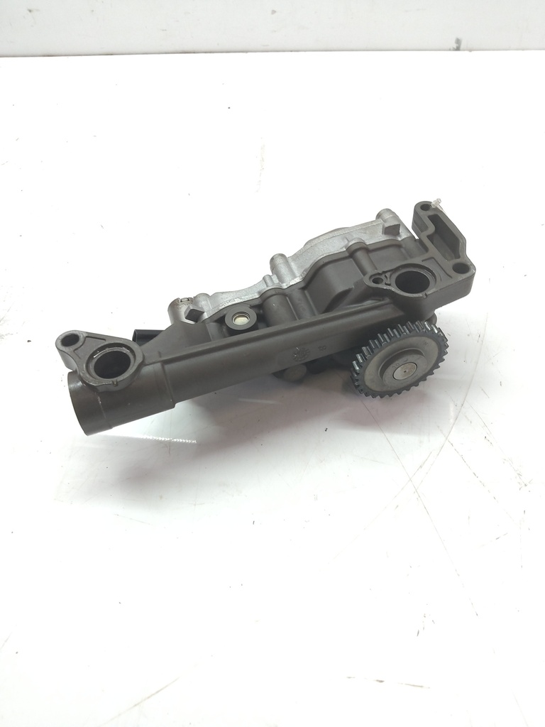 [MTD-514433] Bomba de aceite Mercedes Clase A W176 M270.910 270.910 A2701800339