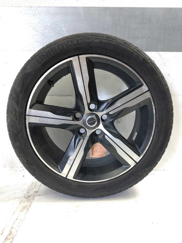 [MTD-522978] Llanta de aleación Volvo V40 2018 7JX17H2 ET50