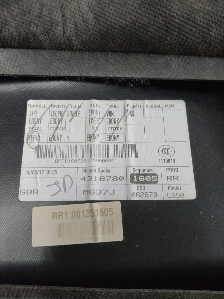 [MTD-531258] Revestimiento de puerta Land Rover Discovery Sport L550 2017 2.0 D RR1001351605