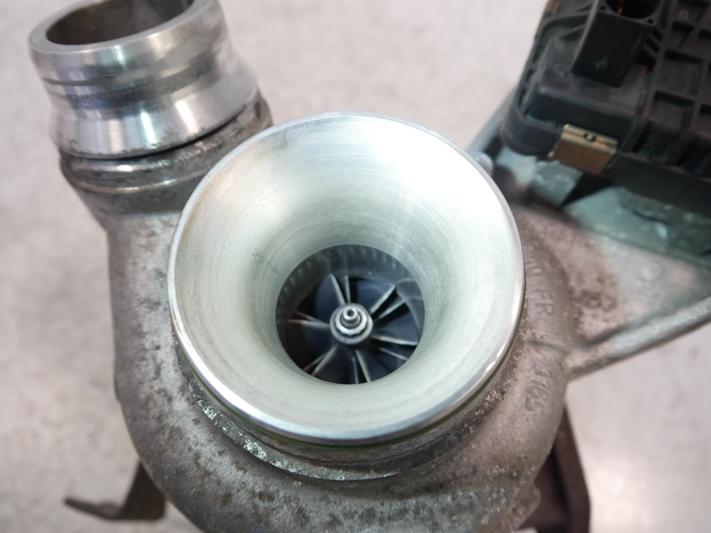 [MTD-505517] Turbocompresor BMW Serie 1 E88 2.0 N47D20C 7810189