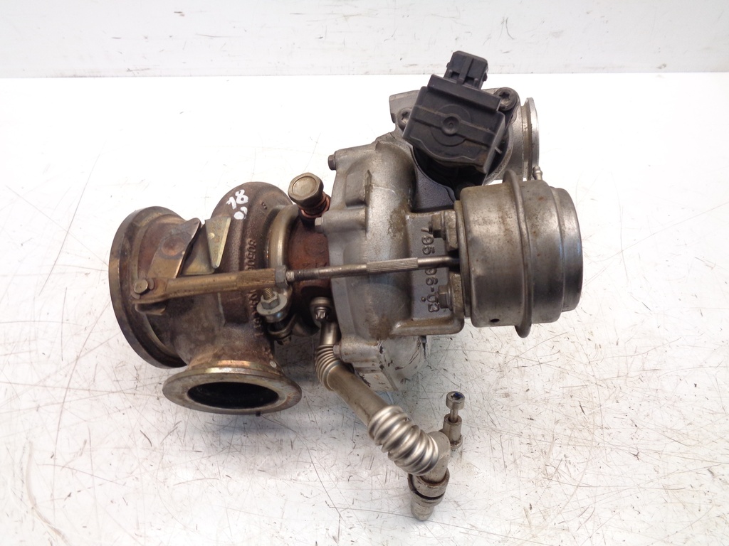 [MTD-376892] Turbocompresor BMW Serie 7 F01 F02 F03 F04 4.4 V8 N63B44A N63 7576985