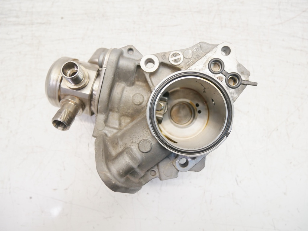 [MTD-436080] Bomba de combustible Mercedes CLS C218 E-Klasse W212 S212 4.7 V8 M278.922