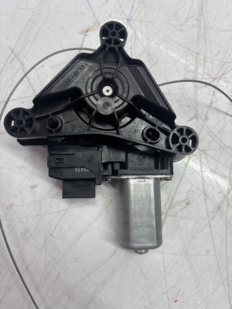 [MTD-500439] Motor del elevalunas Mercedes E220 W212 2.0 CDI OM654.920 654.920 A0009069614