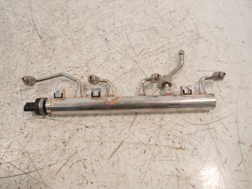 [MTD-499198] Riel inyector Land Rover Range Rover Sport 4.4 V8 N63B44E 2025