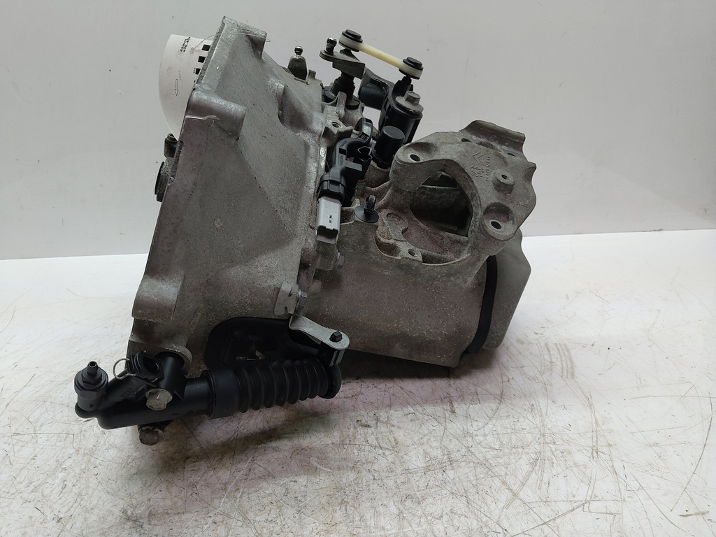 [MTD-526533] Caja de cambios manual Peugeot 208 1.2 PureTech