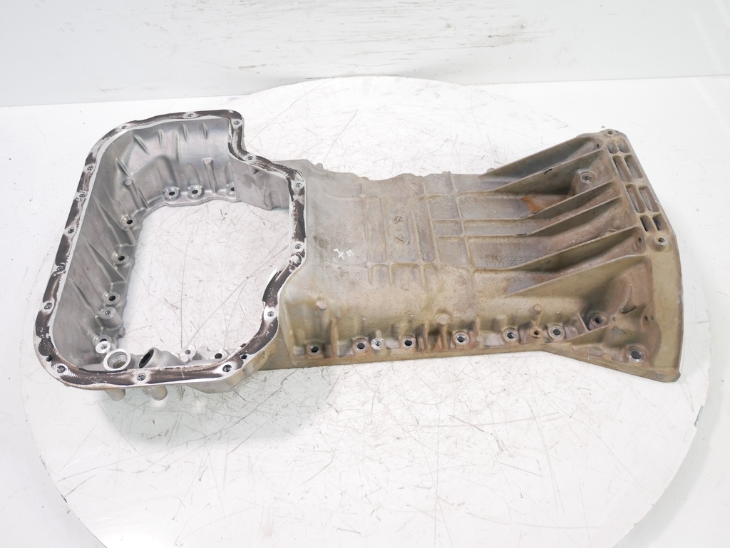 [MTD-394600] Parte superior del cárter de aceite Mercedes GL 450 X164 4.7 273.923 M273