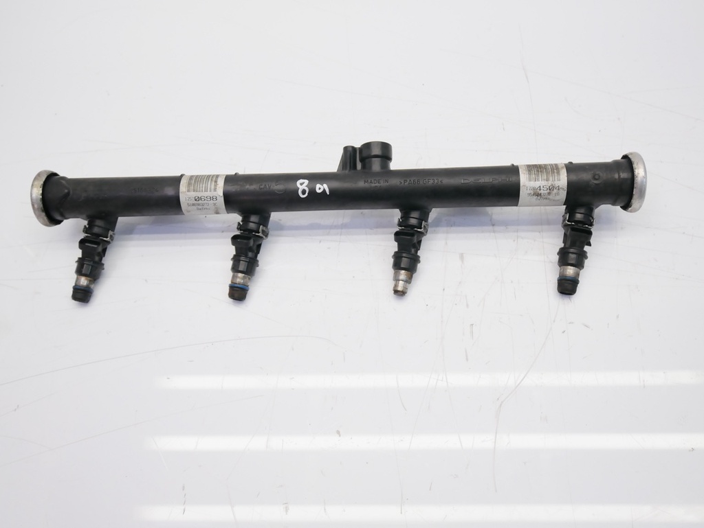 [MTD-426557] Rampa de inyectores Hummer H2 6.0 V8 LQ4 25166924 25317628