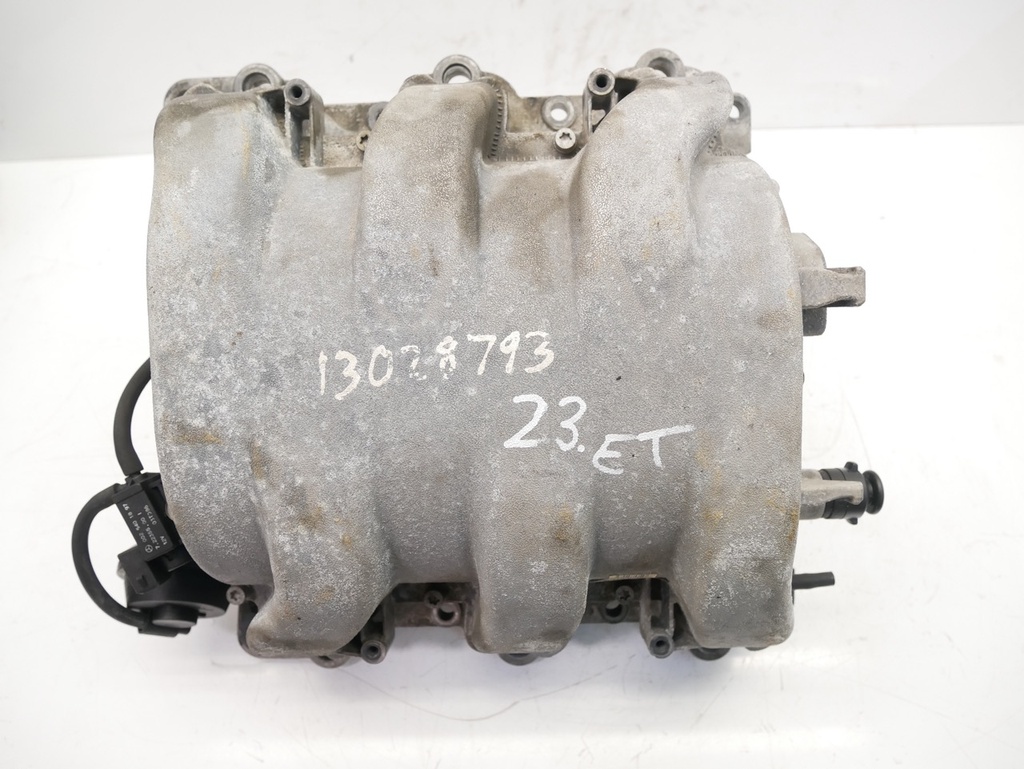 [MTD-477206] Colector de admisión Mercedes SL350 R230 M112.973 A1121401701