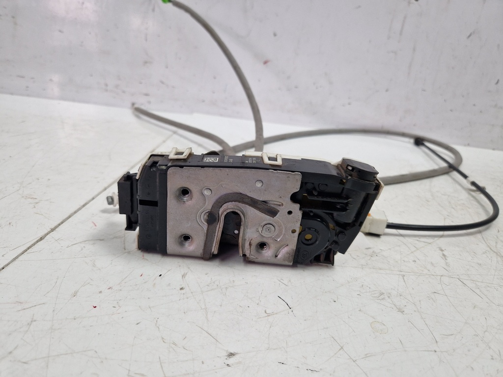 [MTD-507902] Cerradura de puerta Mercedes Sprinter B907 2.2 CDI OM651.958 A9107407500