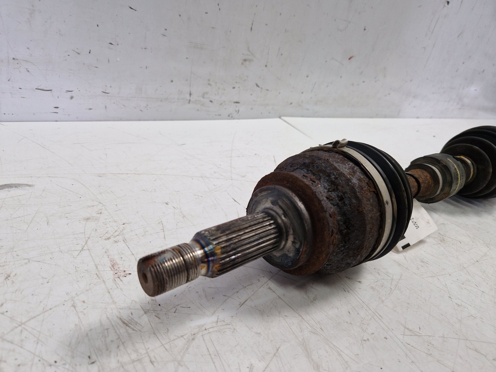 [MTD-508691] Palier delantero izquierdo Mitsubishi ASX GA 2.2 DI-D 4WD 4N14 3815A271