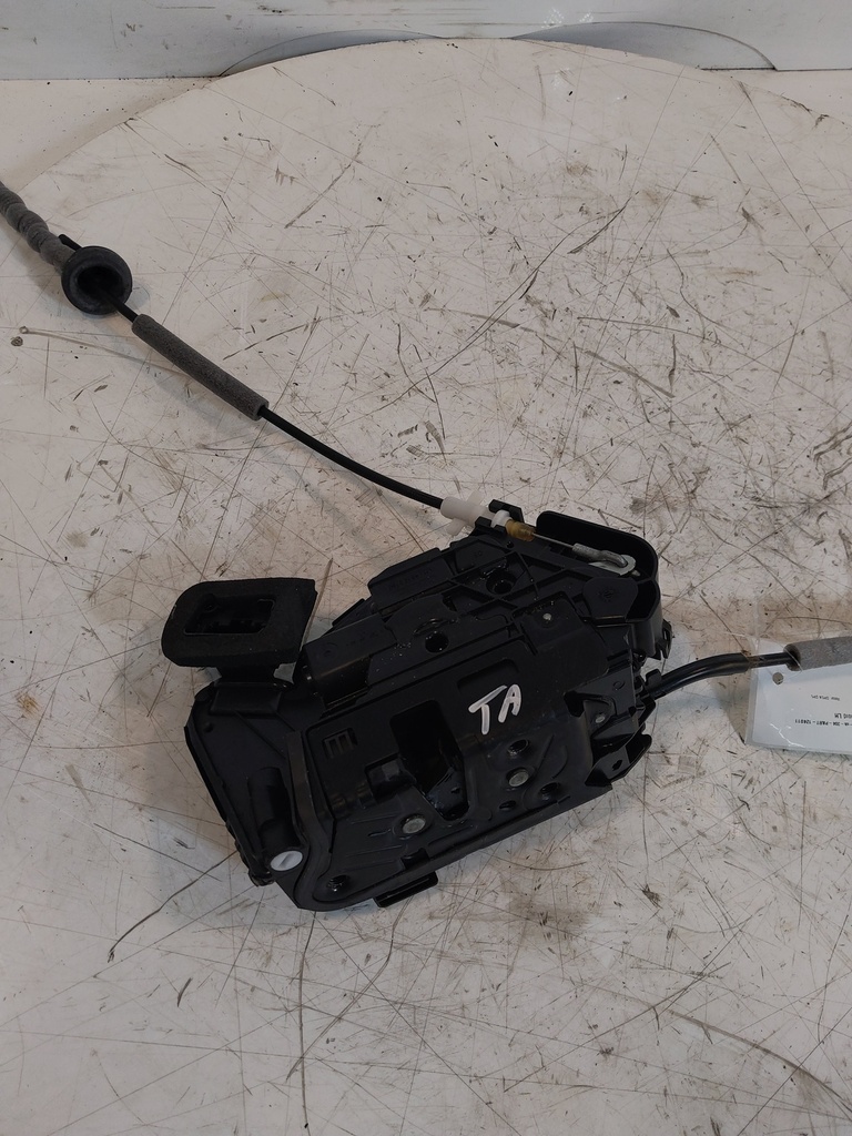[MTD-526513] Actuador de cerradura de puerta delantera izquierda Skoda Karoq 1.5 TSI