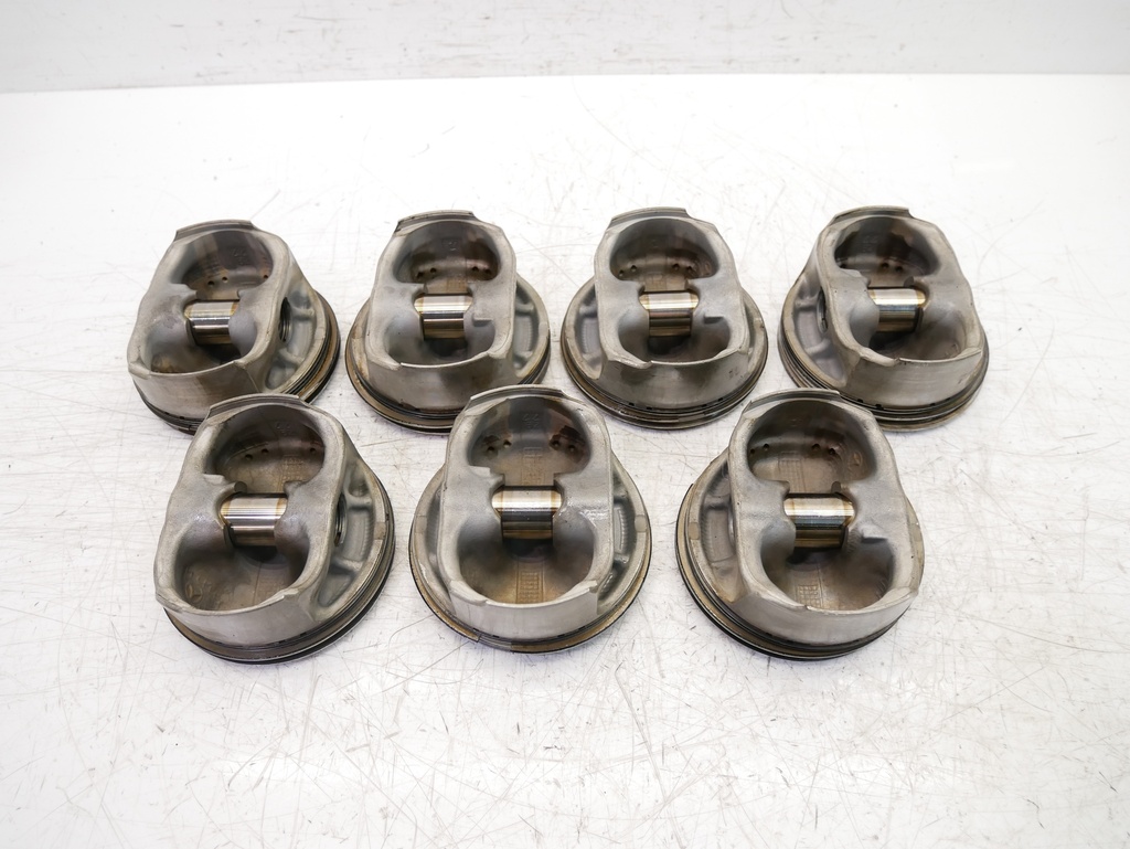 [MTD-405447] Juego de 7 pistones Mercedes S 500 5.5 V8 273.961