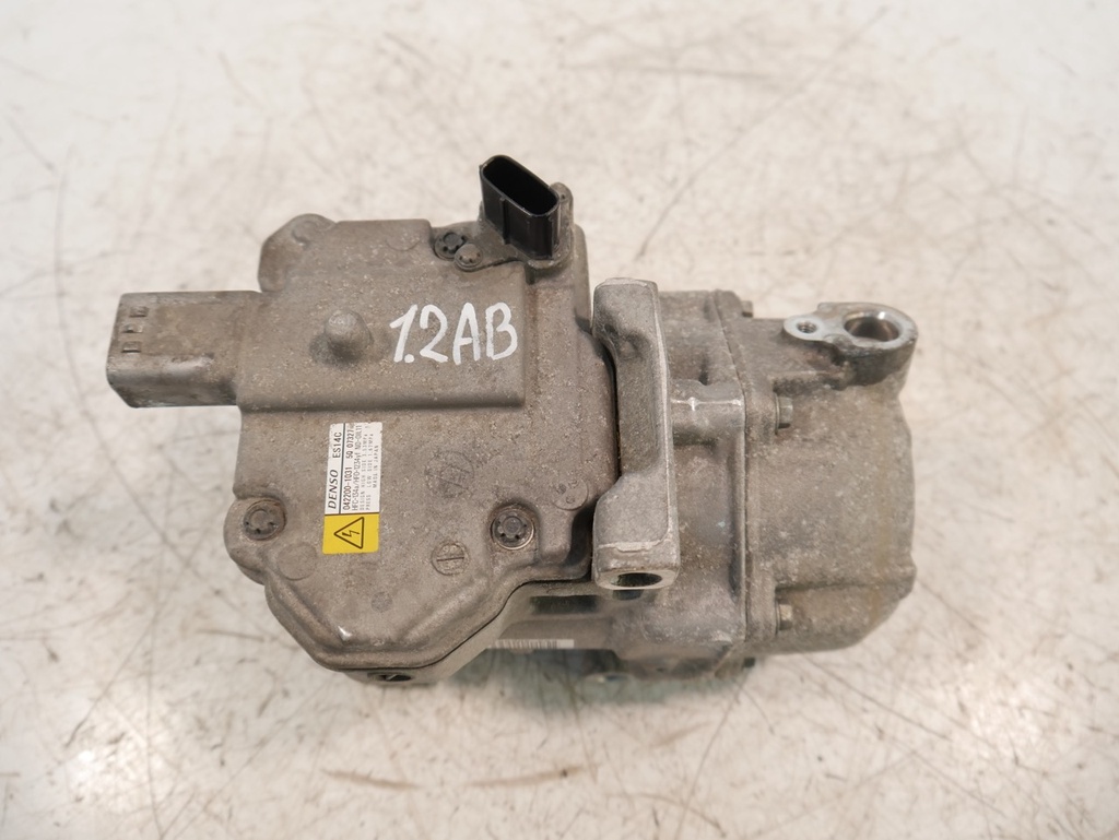 [MTD-499221] Compresor de aire acondicionado Toyota Auris E18 1.8 Hybrid 2ZR-FXE 042200-1031