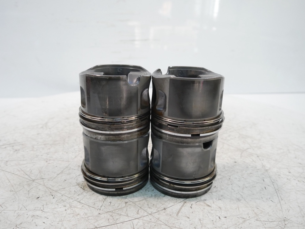 [MTD-495243] 4x pistones VW Transporter T4 2.5 TDI ACV