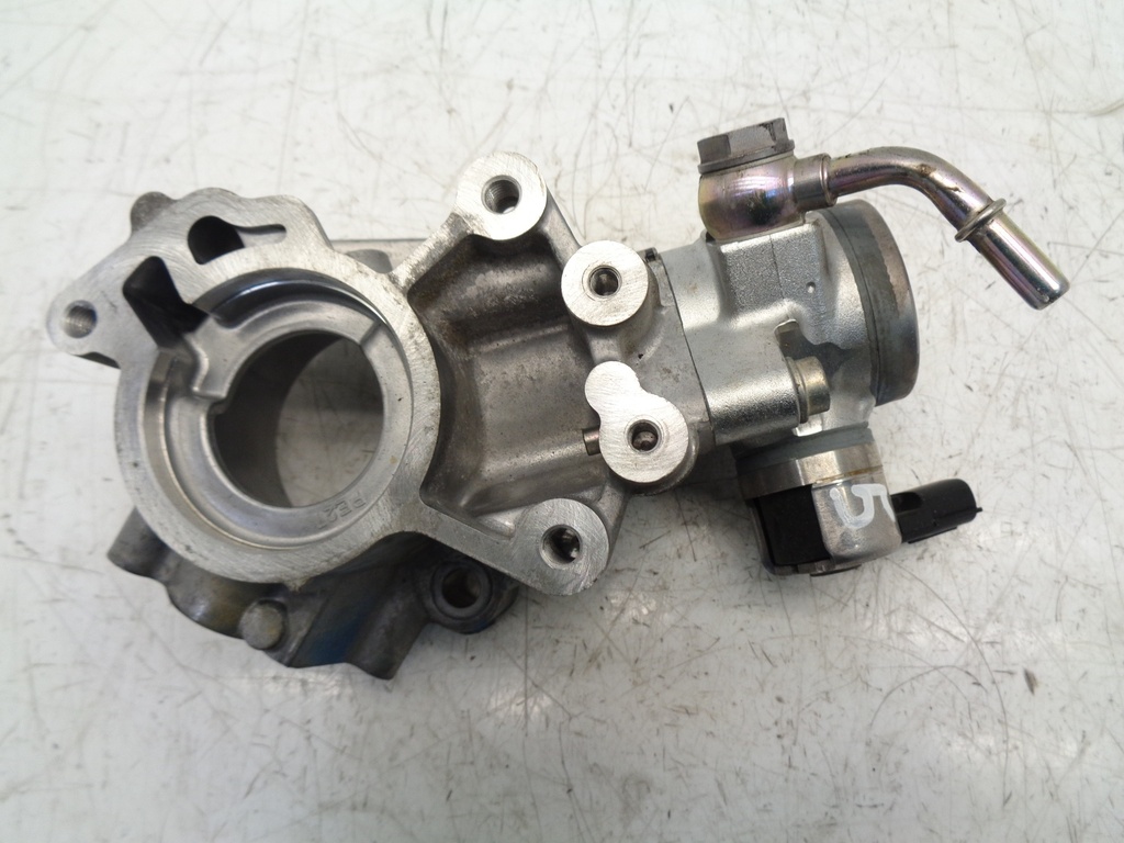 [MTD-391619] Bomba de combustible Mazda 1.5 P5Y4 P5 SM296100-0582