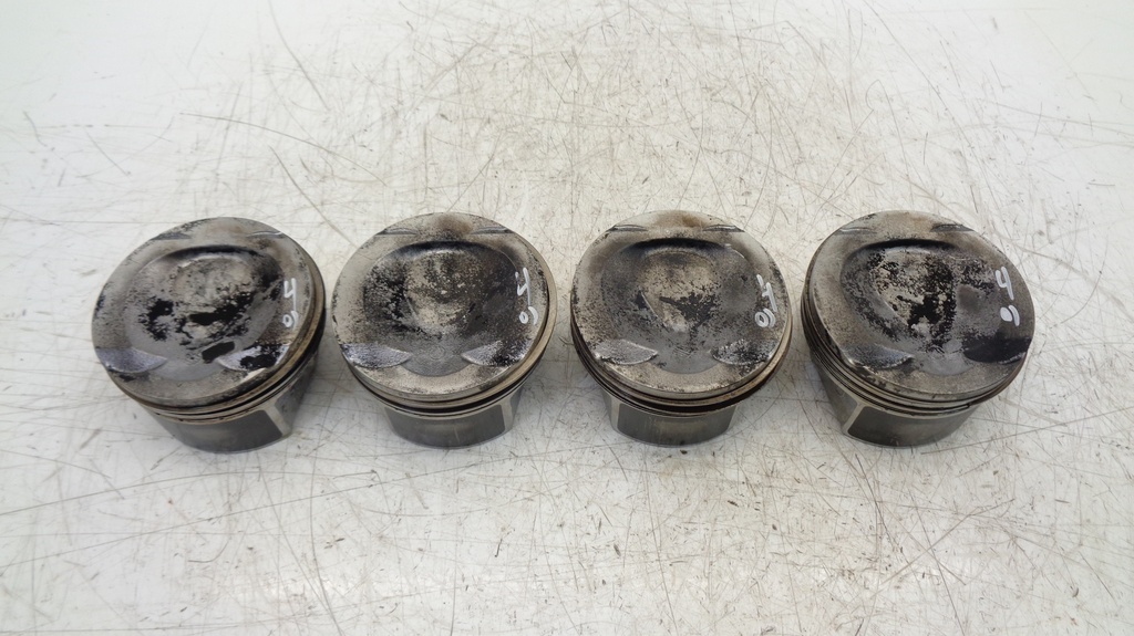 [MTD-395777] 4x pistones Mercedes Clase C W204 S204 1.8 CGI 271.860 M271.860