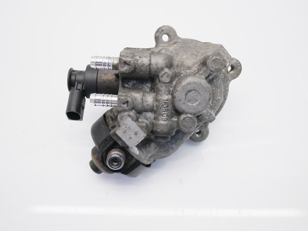[MTD-426219] Bomba de alta presión Audi A3 Seat León Skoda Superb VW Passat Golf 2.0 TDI CRLB CRL 0445010538 04L130755E