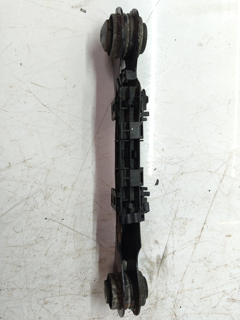 [MTD-526426] Brazo de suspensión trasero BMW Serie 3 F30 330e