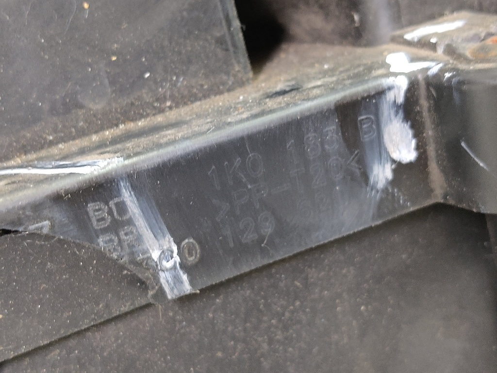 [MTD-526371] Caja de filtro de aire VW Scirocco III 2.0 TDI
