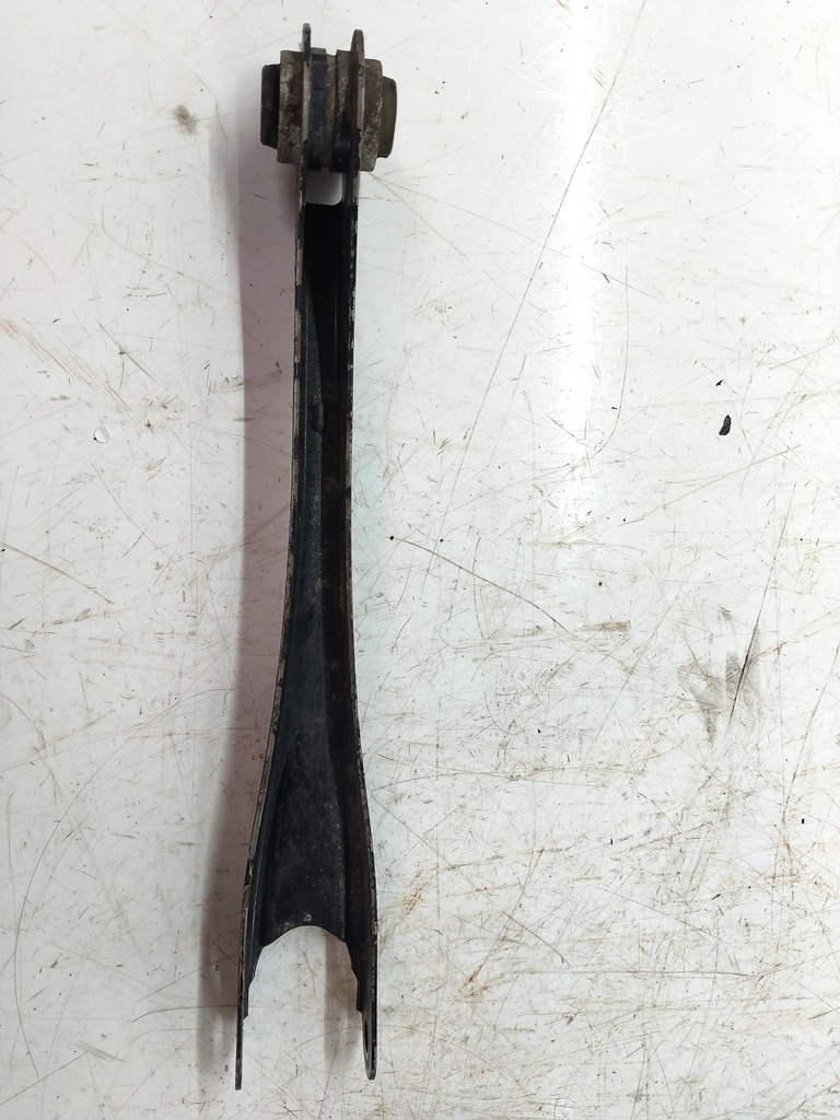 [MTD-526374] Brazo de suspensión eje trasero BMW Serie 3 F30 330e
