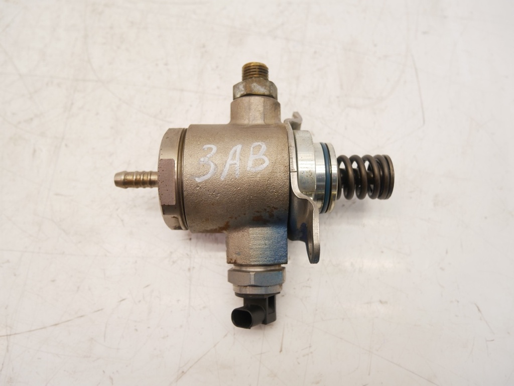 [MTD-477675] Bomba de combustible Audi A5 A4 B8 A6 C7 2.0 TFSi CAED CAE 06J127025G