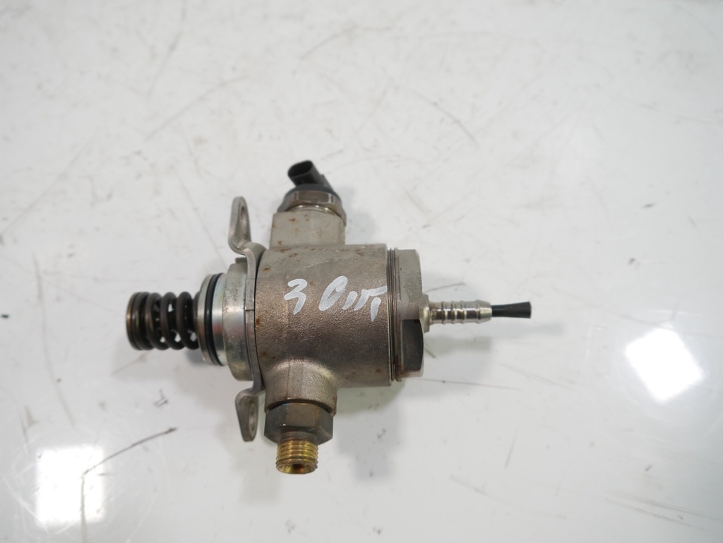 [MTD-479281] Bomba de combustible Audi A5 8TA 2.0 TFSI quattro CDNC CDN 06J127025E