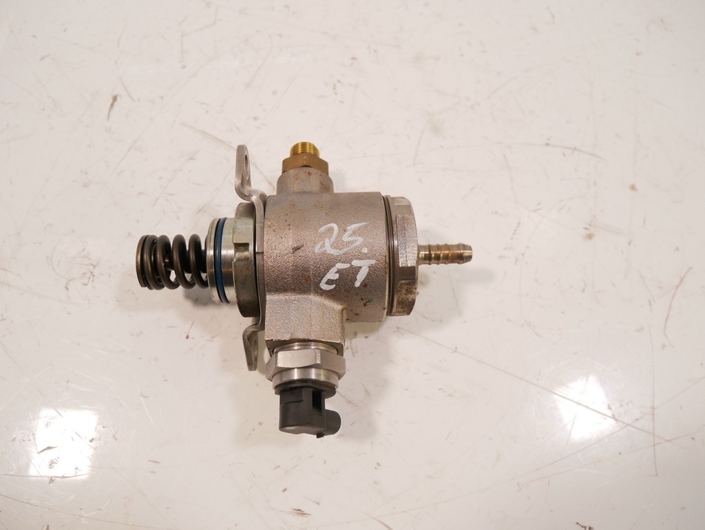 [MTD-478521] Bomba de combustible Audi A5 A4 A6 C7 2.0 TFSI CAED CAE 06J127025G