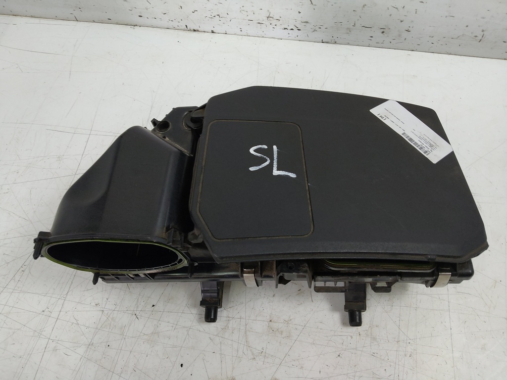 [MTD-526384] Caja de filtro de aire Mercedes Clase E W213