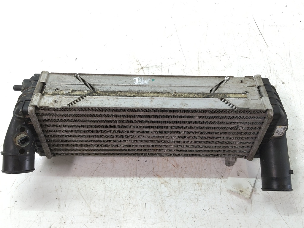 [MTD-526385] Intercooler Kia Sorento II XM