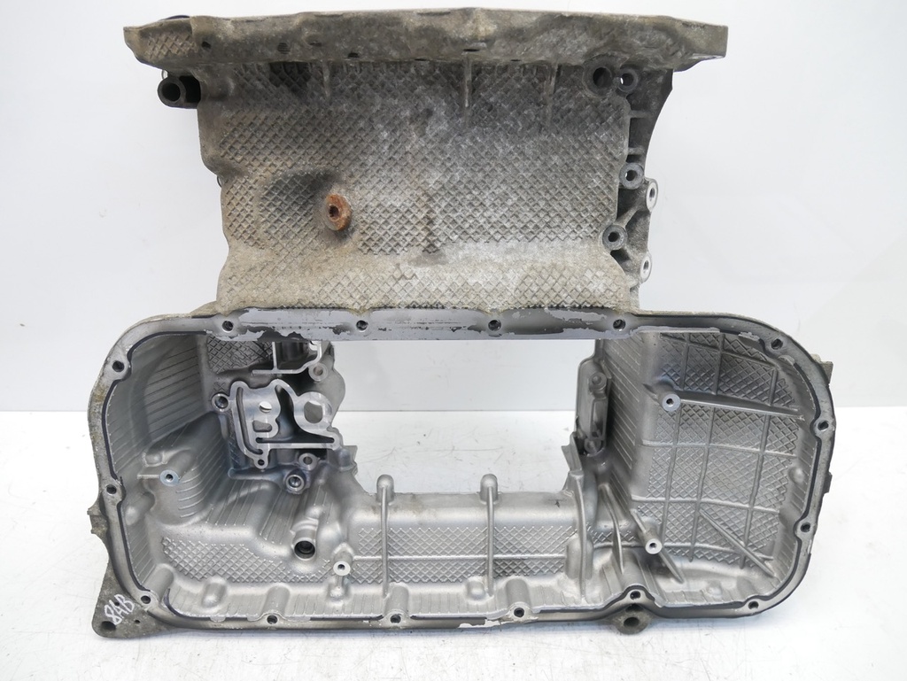[MTD-483095] Parte superior del cárter de aceite Audi A6 S6 C7 A7 3.0 TDI quattro CLAA CLA 059103601CC