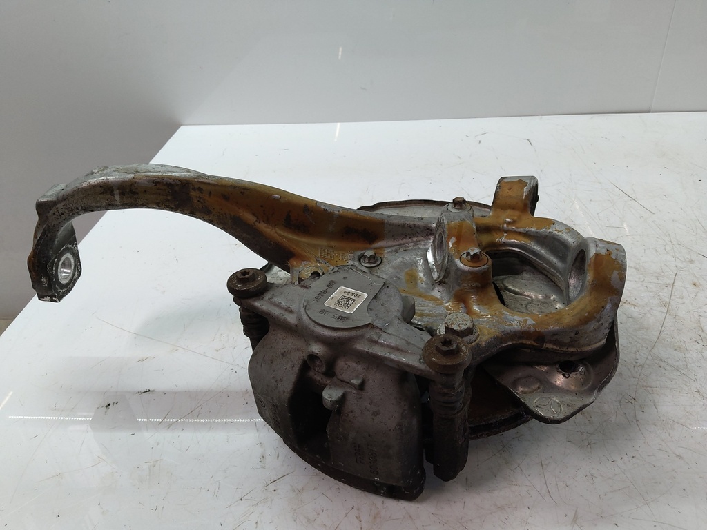 [MTD-526397] Manguito de dirección para Mercedes Clase C W205